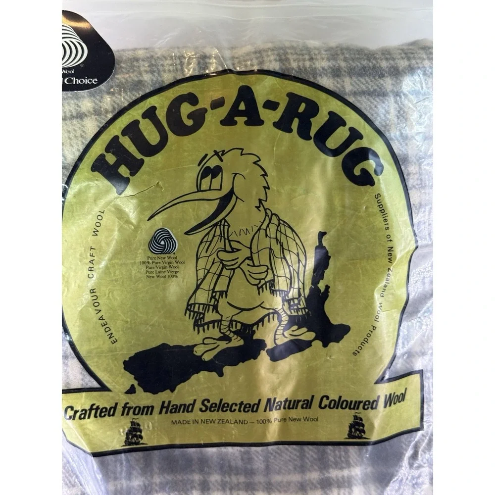 Vtg Endeavour Craft Wool Hug-A-Rug Blanket New Zealand 100% Pure New Wool